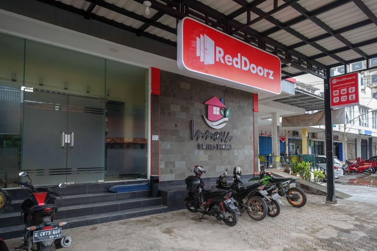 Reddoorz Near Taman Pantai Alam Indah Hotel Tegal (Central Java)