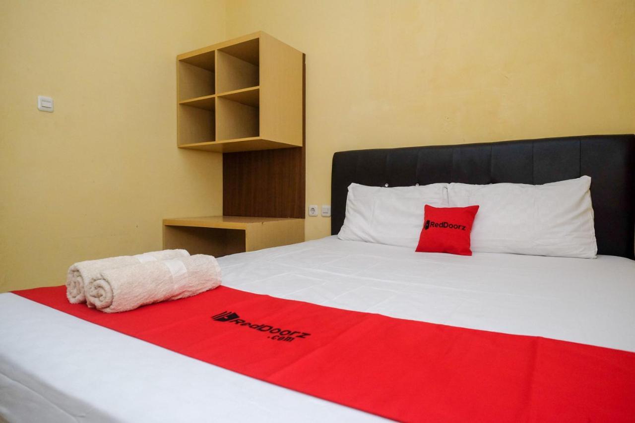 Reddoorz Near Taman Pantai Alam Indah 2* Tegal (Central Java)